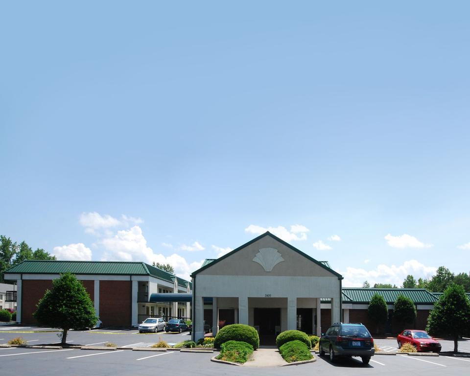 Quality Inn Morganton Exterior photo